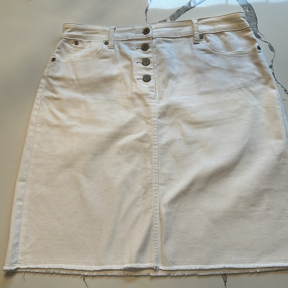 Talbots White Denim Skirt - Picture 10 of 11